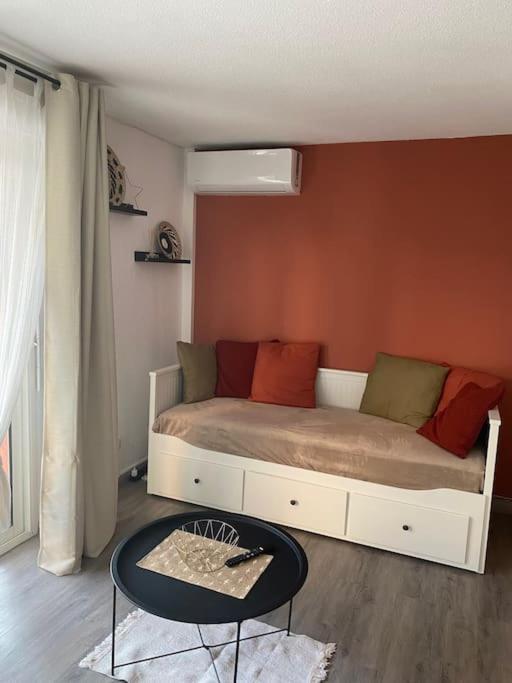 Апартаменти Appt 2 Pieces Port Frejus - Mega Terrasse + Garage Екстер'єр фото